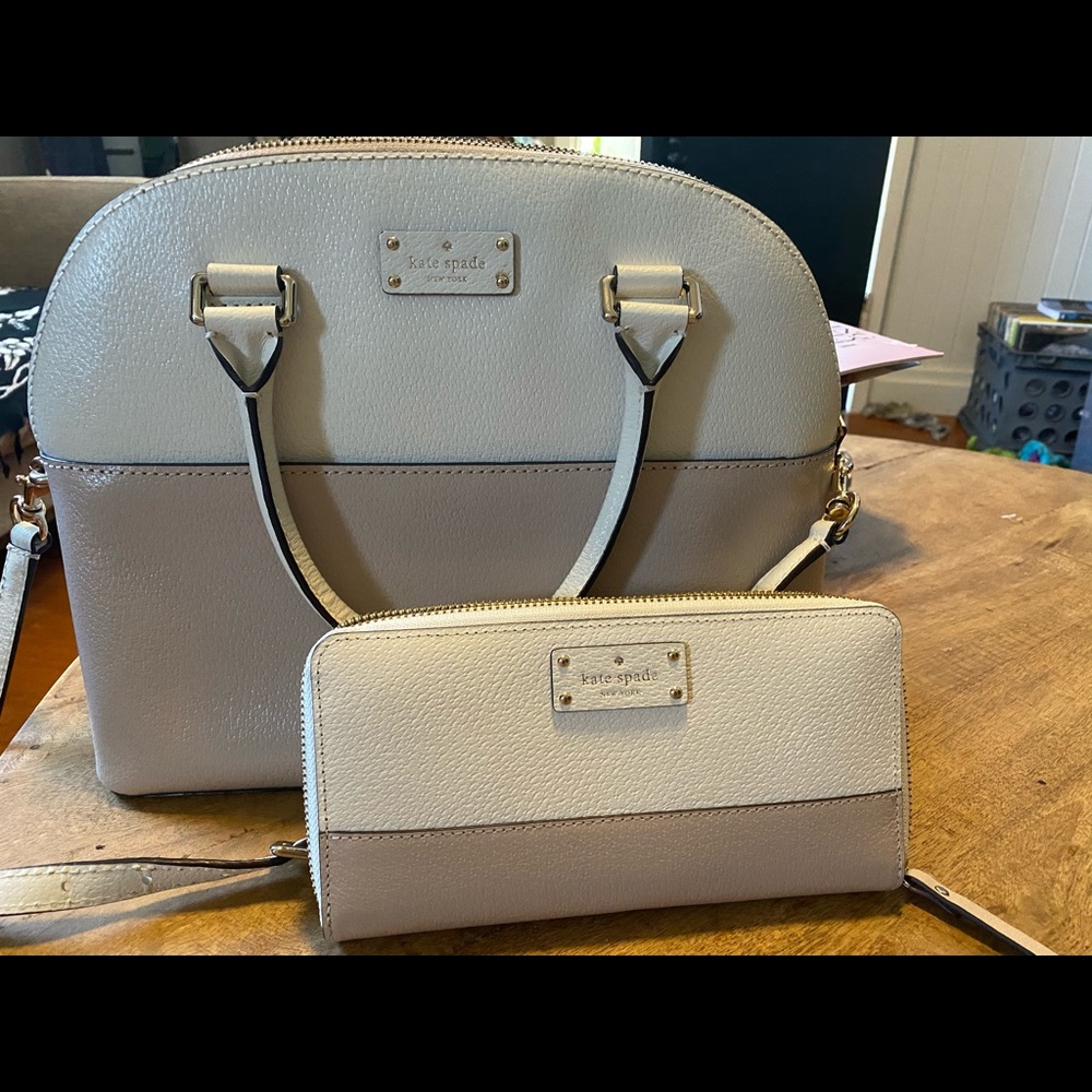 Kate Spade bag & wallet set.